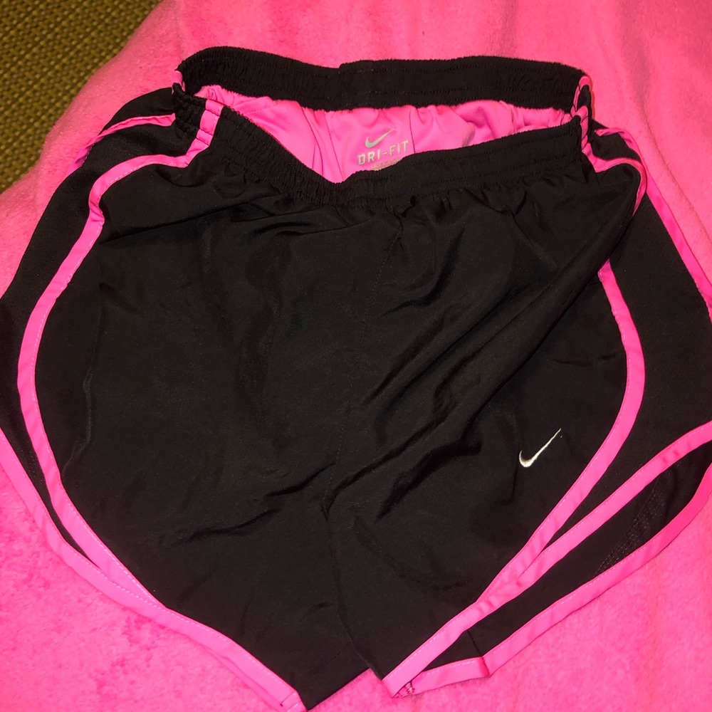 nike shorts